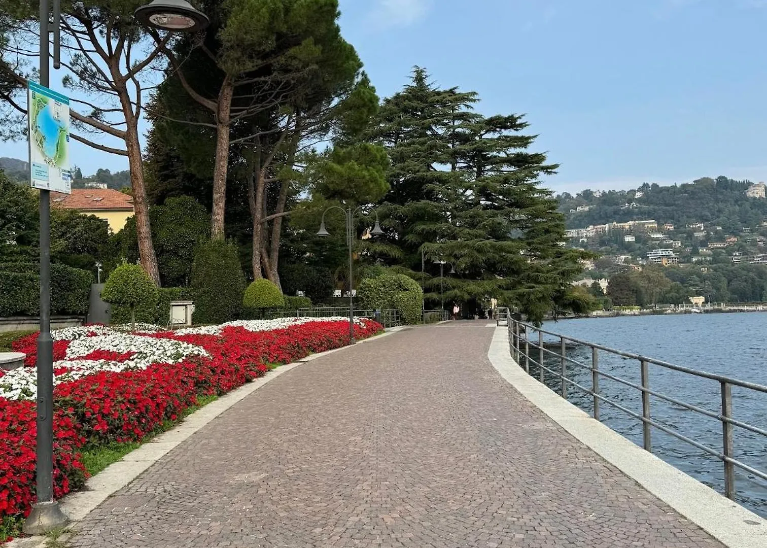 Luxe & Central Haven - Jacuzzi, Sauna, Steam, Private Parking Como